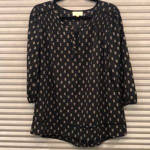 Black, gold, white blouse